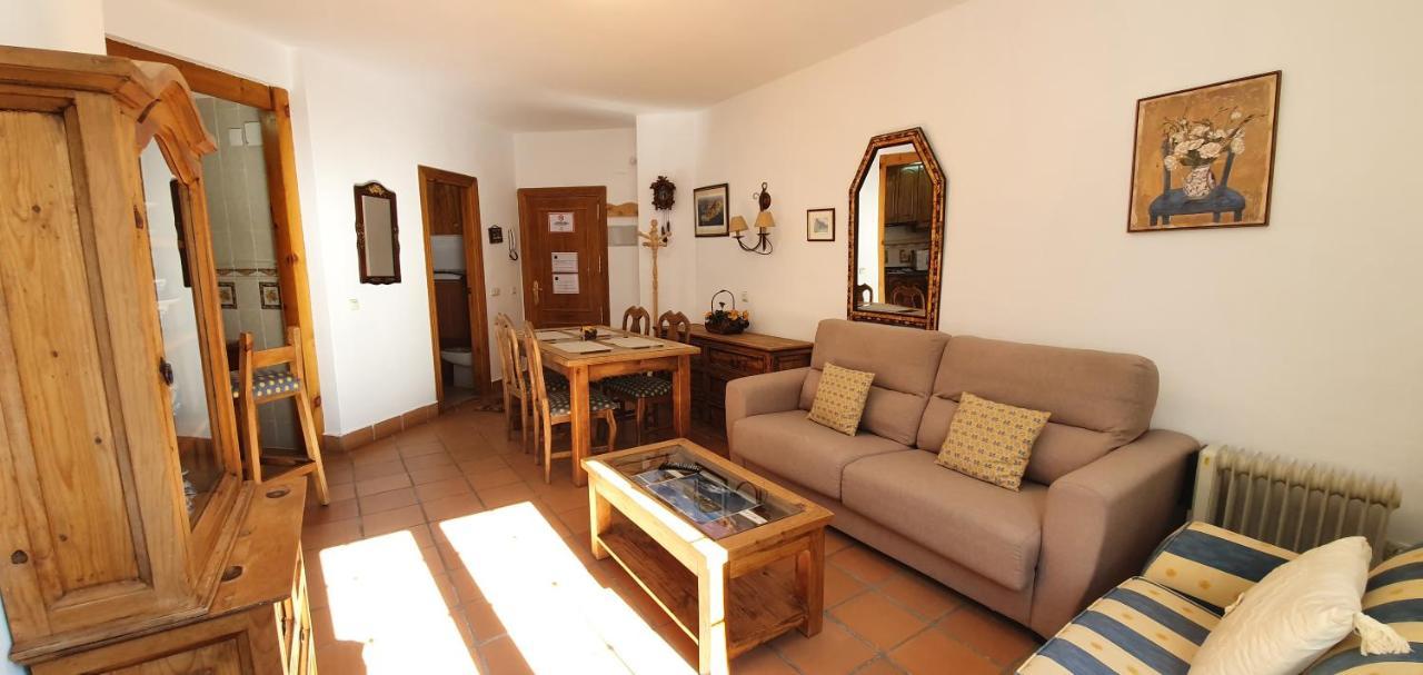 Imeda Enebro Apartment